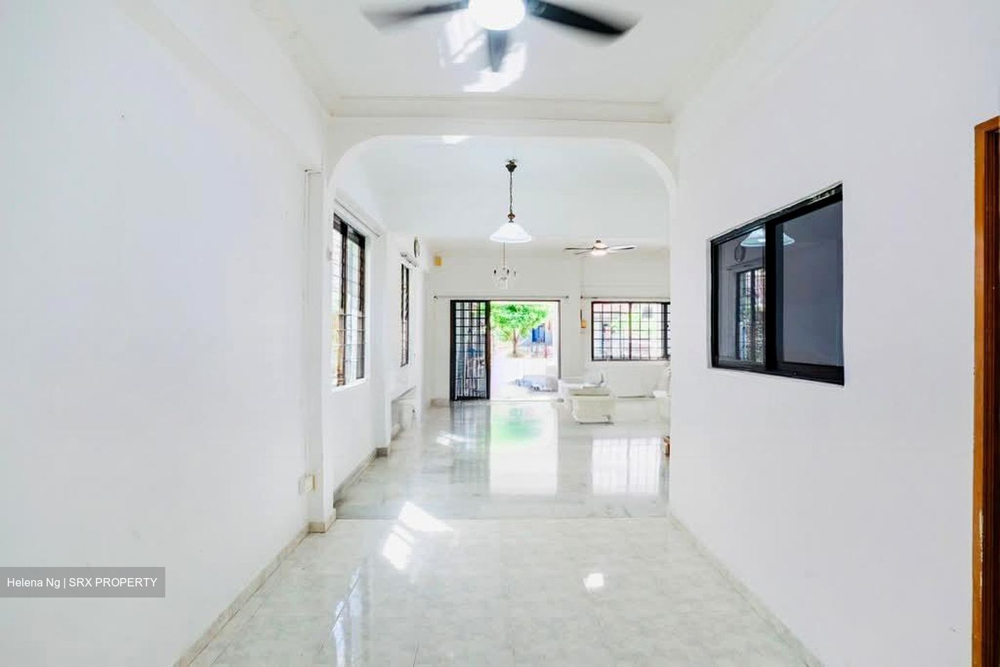 Lorong Stangee (D15), Terrace #560565781